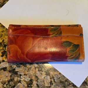 Elegant Floral Leather Women's Wallet